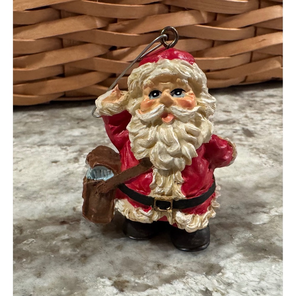 Vintage Style Santa Claus Resin Christmas Ornament with Toy Bag and Letter